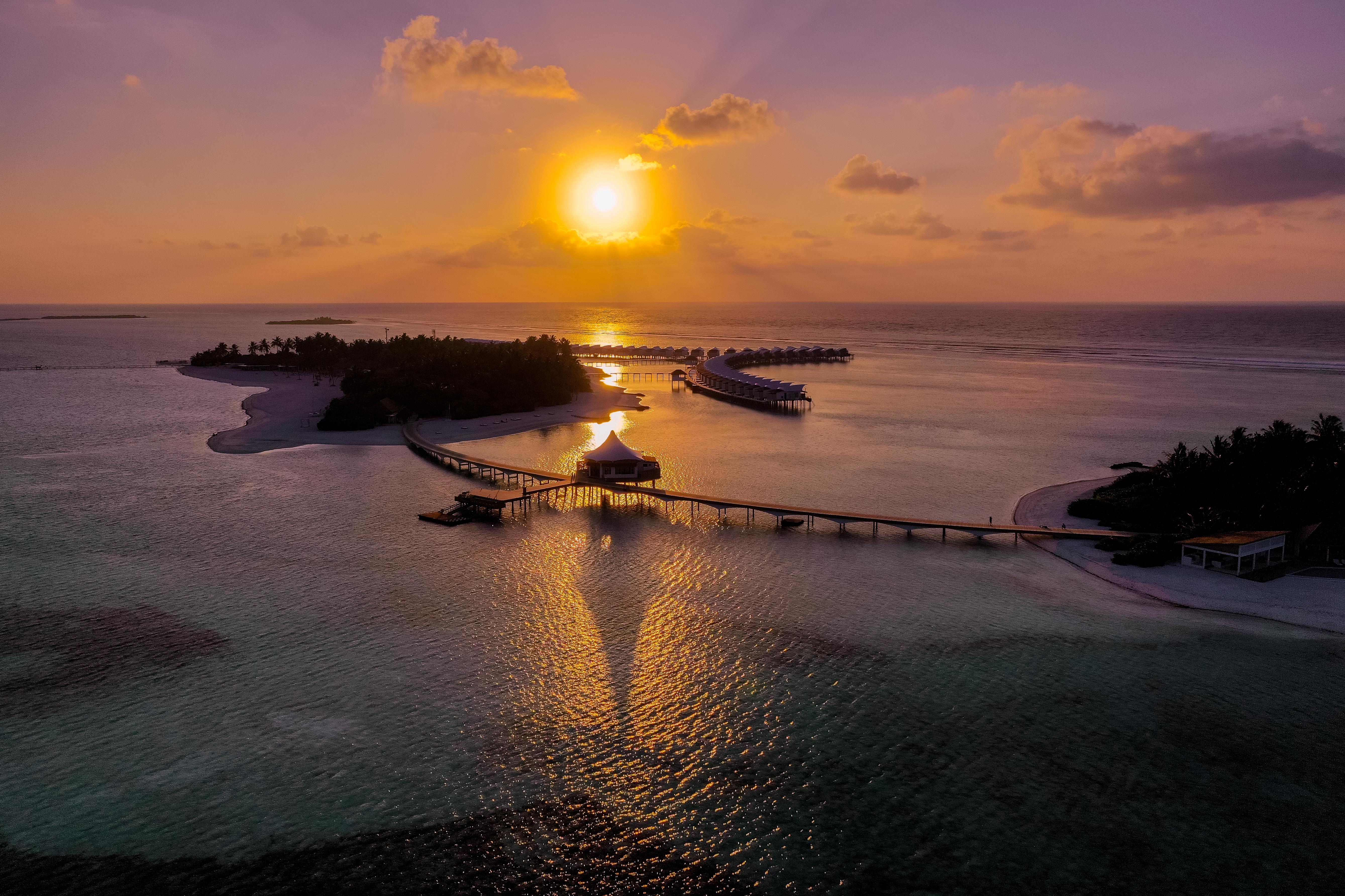 Cinnamon Hakuraa Huraa Maldives (Adults Only) Extérieur photo