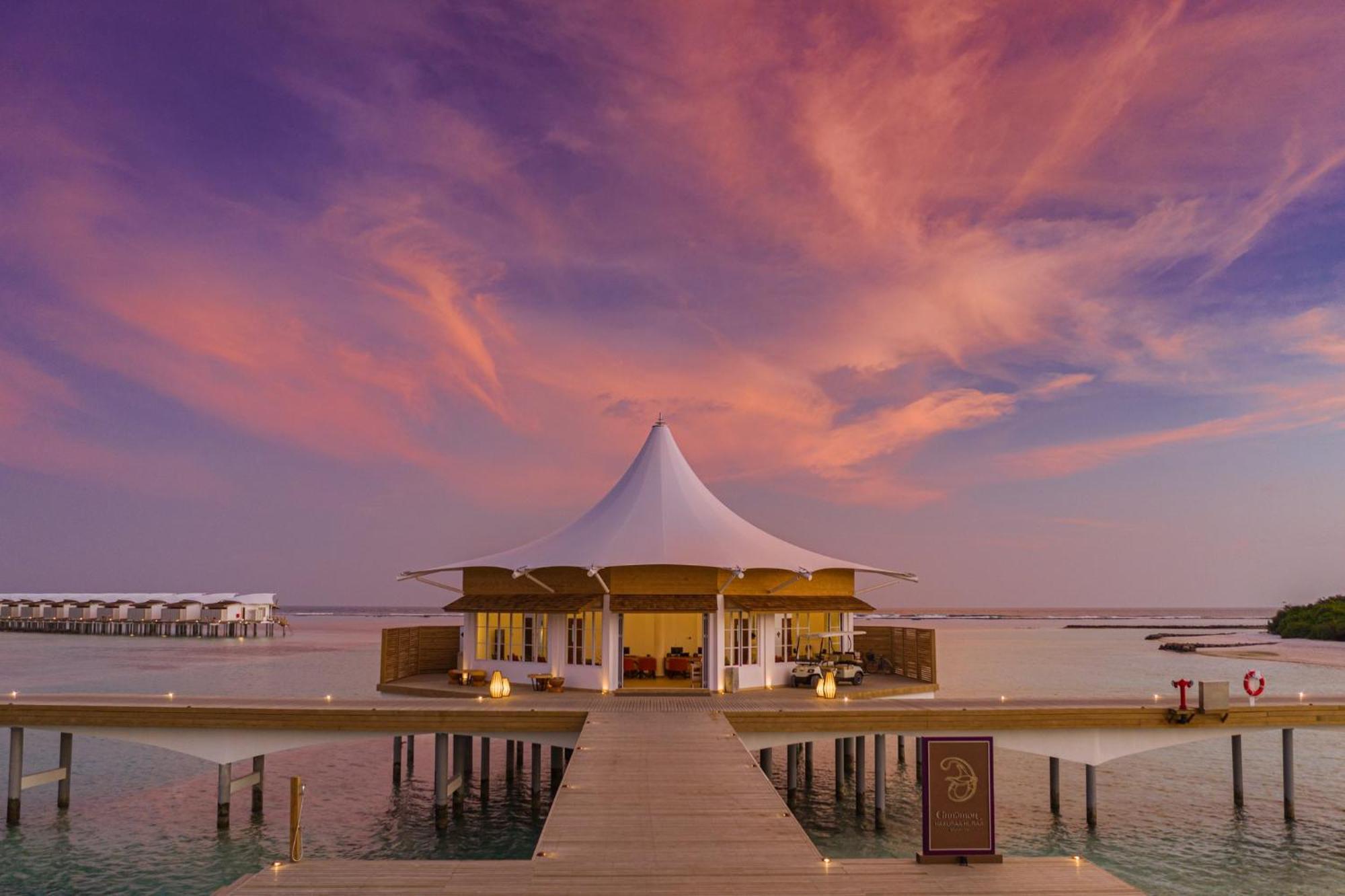 Cinnamon Hakuraa Huraa Maldives (Adults Only) Extérieur photo