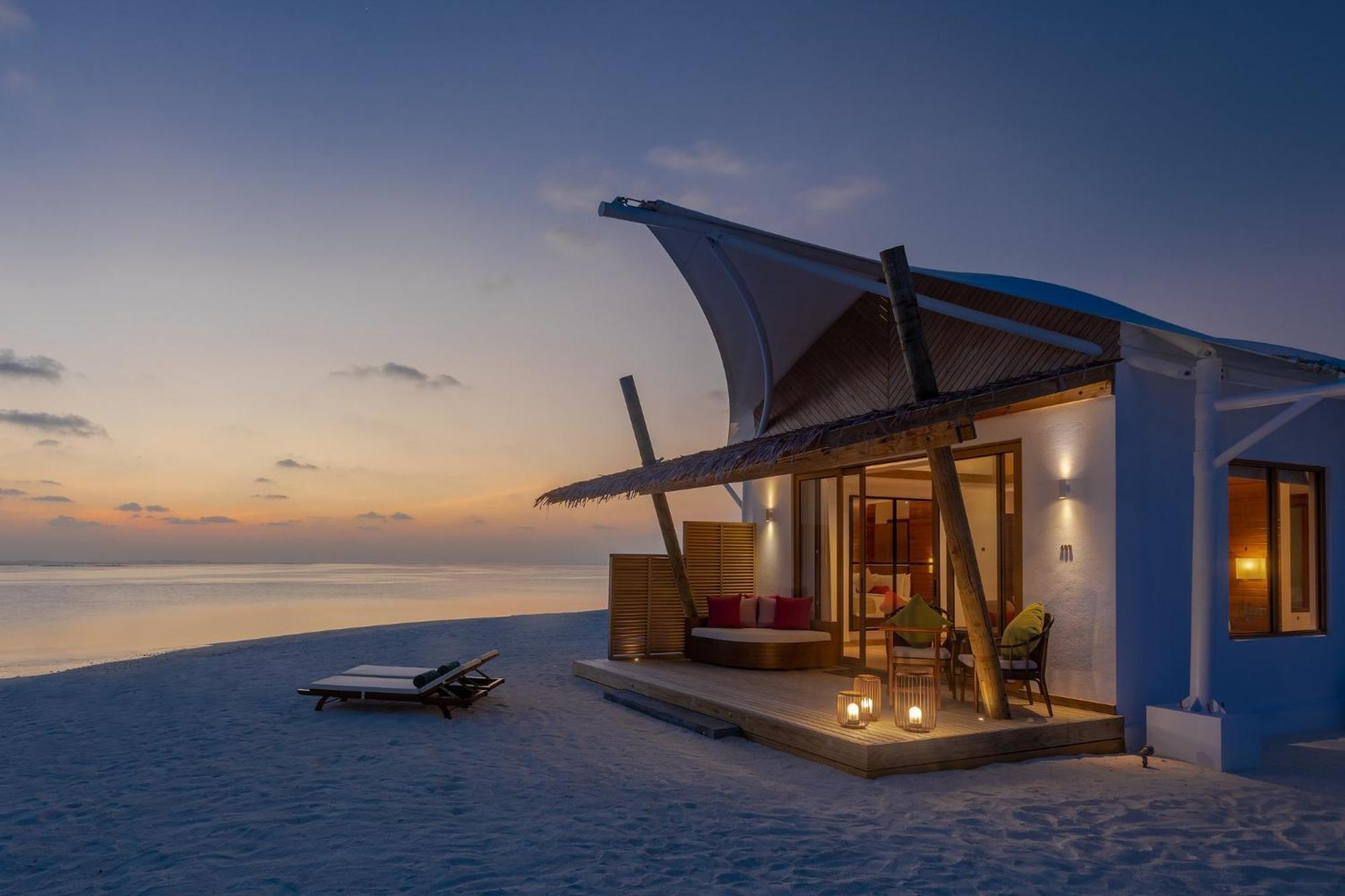 Cinnamon Hakuraa Huraa Maldives (Adults Only) Extérieur photo